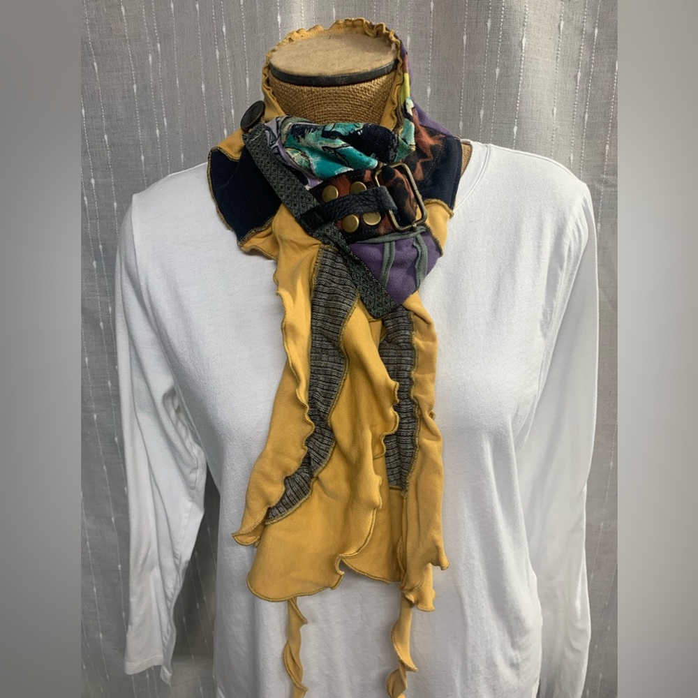 Multicolor Ruffled Women's Scarf